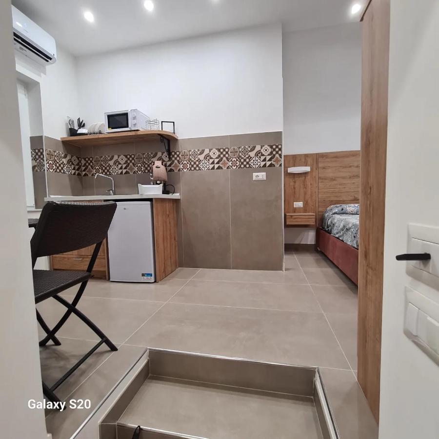 Residenza Nascari Al Plebiscito Hotell Neapel Exteriör bild