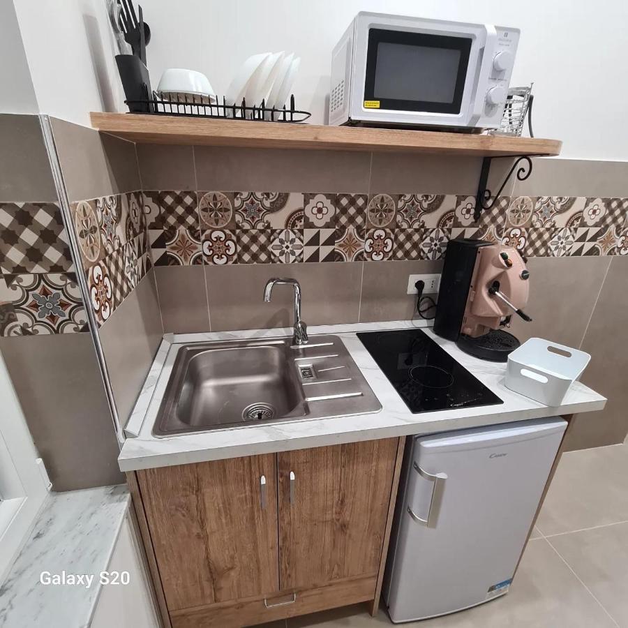 Residenza Nascari Al Plebiscito Hotell Neapel Exteriör bild